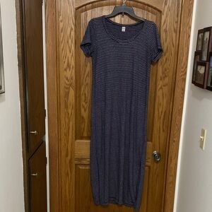 Old Navy Black and White Striped Maxi Dress